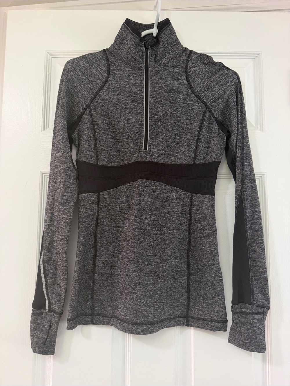 Lululemon Women's Gray Half-Zip Athletic Pullover Running size 4